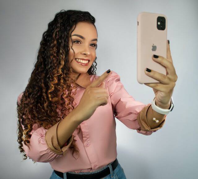 jak zrobić selfie?